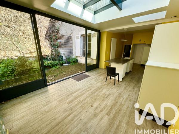 Maison à vendre 7 pièces 180 m² Saint-Denis-en-Val
