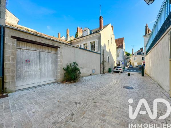 Maison à vendre 7 pièces 180 m² Saint-Denis-en-Val