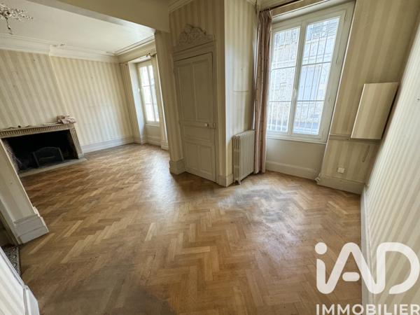 Maison à vendre 7 pièces 180 m² Saint-Denis-en-Val