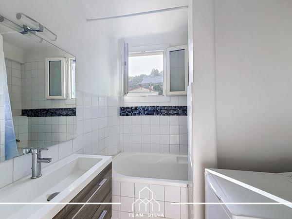 Appartement
         3 pièces
        - 55 m² Exclusivité 139 900 € *