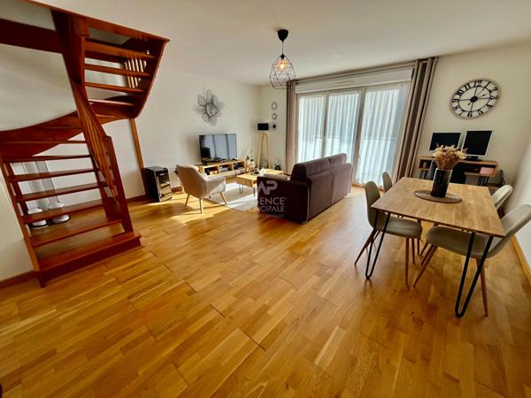 À vendre : Appartement 3 pièces à Cergy - Référence 5037 €230 000 ** - Référence 2226