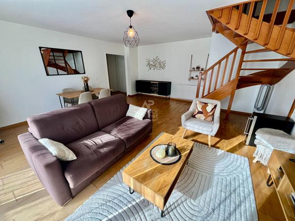 À vendre : Appartement 3 pièces à Cergy - Référence 5037 €230 000 ** - Référence 2226