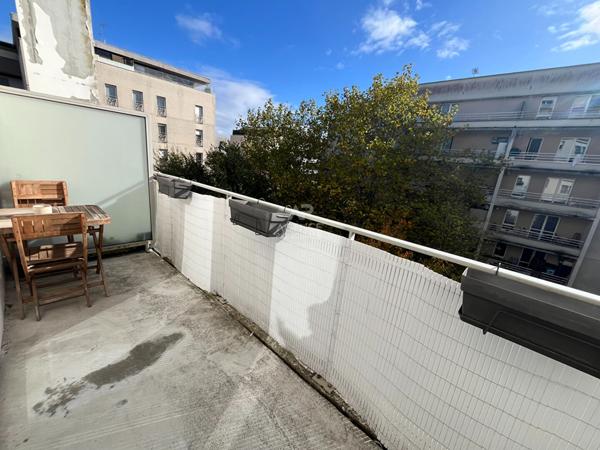 À vendre : Appartement 3 pièces à Cergy - Référence 5037 €230 000 ** - Référence 2226