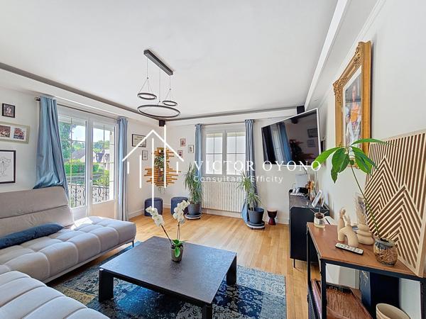 Maison 10 pièces - 250 m² Exclusivité efficity