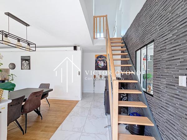 Maison 10 pièces - 250 m² Exclusivité efficity