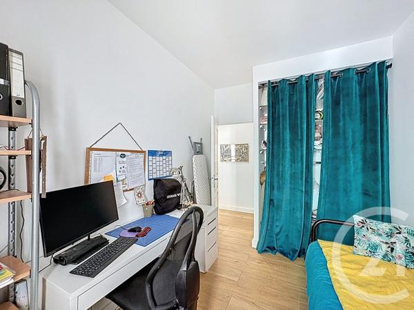 Appartement T3 à vendre  3 pièces - 50 m 2   ARCACHON  - 33