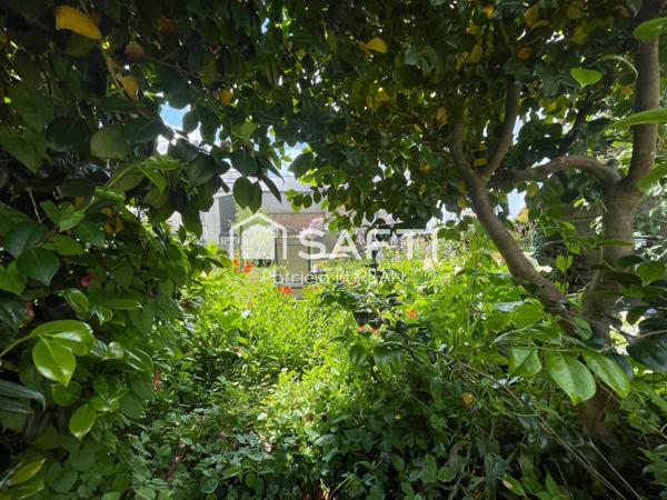 Maison  5 chambres centre ville de Questembert