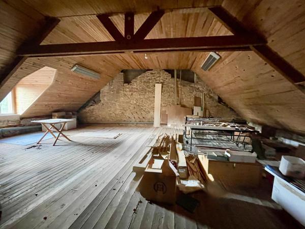 Maison  5 chambres centre ville de Questembert