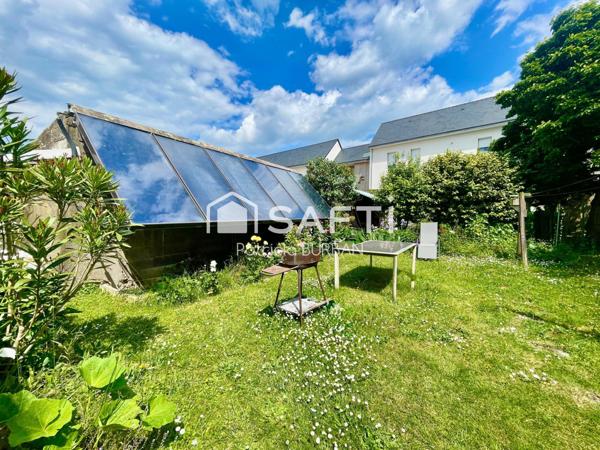 Maison  5 chambres centre ville de Questembert