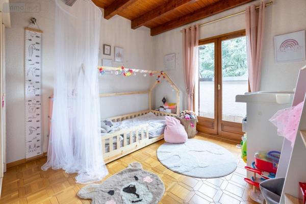 Maison à vendre à Ornex dans l'Ain (01210), ref : 01047-721