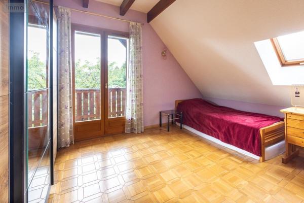 Maison à vendre à Ornex dans l'Ain (01210), ref : 01047-721