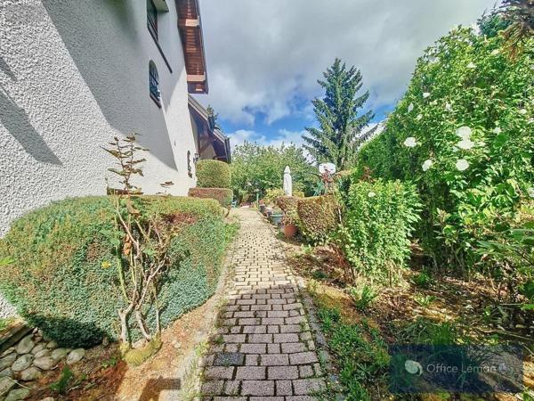 Maison à vendre à Ornex dans l'Ain (01210), ref : 01047-721