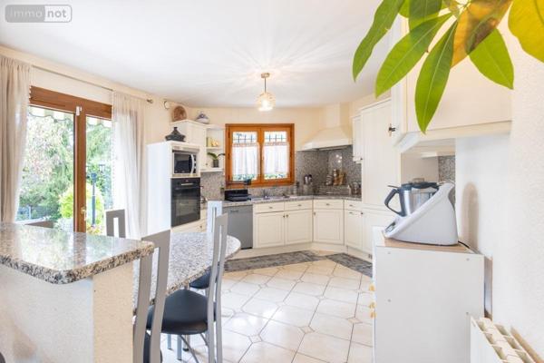 Maison à vendre à Ornex dans l'Ain (01210), ref : 01047-721