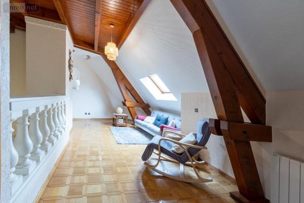 Maison à vendre à Ornex dans l'Ain (01210), ref : 01047-721