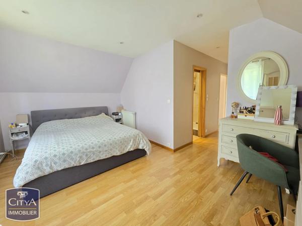 Maison à vendre 7 pièces 150m² La Chapelle-d'Armentières (59930)