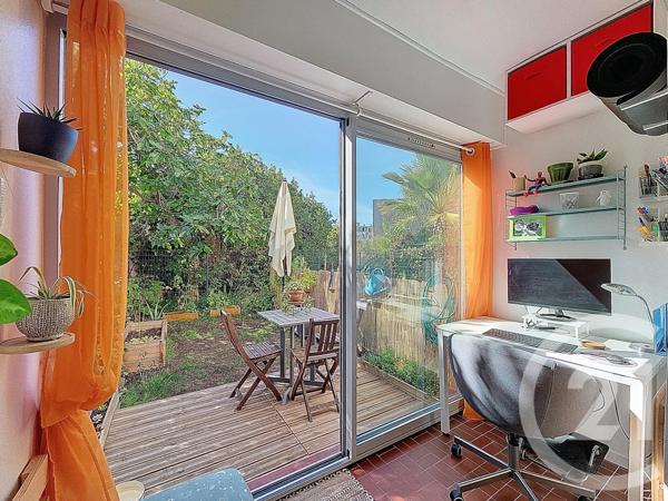 Appartement T2 à vendre  2 pièces - 30 m2 MARSEILLE - 13008