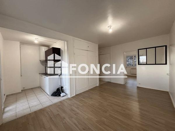 Location Appartement 3 pièces 49.41 m² - 101 MONTEE DE CHOULANS Lyon 69005