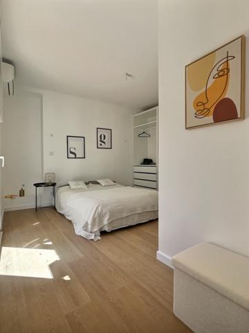 Marseille (13008) Appartement T3 et sa terrasse