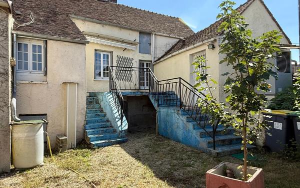 Maison à vendre    2 pièces • 71 m2 Villemer