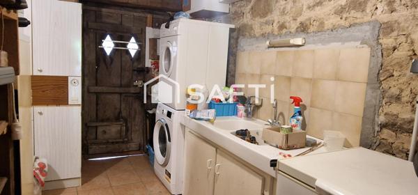 Maison en pierres proche bourg
