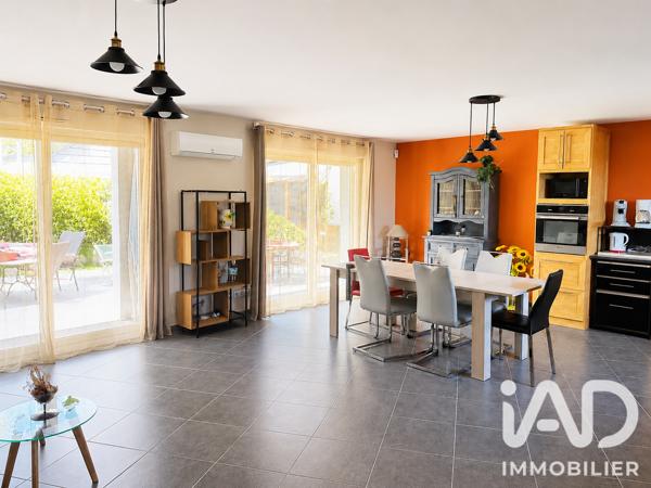 Maison à vendre 6 pièces 106 m² Pont-Saint-Esprit
