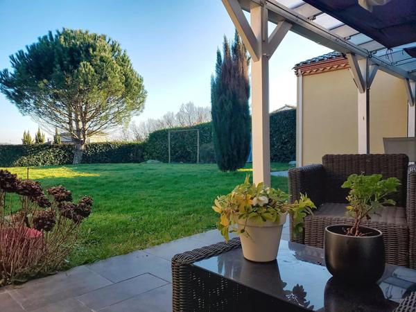 Très belle villa familiale de 245 m² avec piscine au sel et chauffée