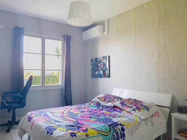 Très belle villa familiale de 245 m² avec piscine au sel et chauffée