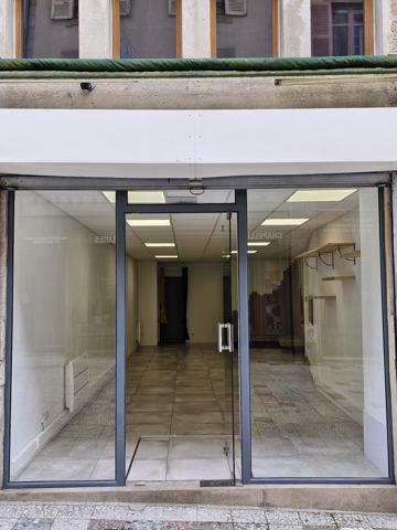 LOCAL COMMERCIAL 69 500 €