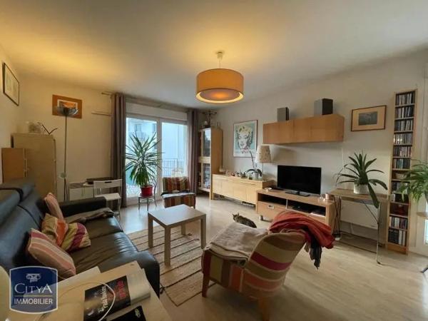 Appartement à louer 2 pièces 47.7m² Joué-lès-Tours (37300)