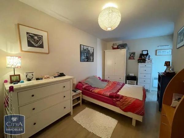 Appartement à louer 2 pièces 47.7m² Joué-lès-Tours (37300)
