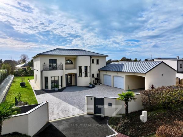 Baie du Mont St Michel, À 1Km de la plage, maison américaine avec jardin 14ares