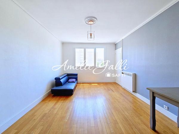 Bel Air - T4 traversant de 70m² avec loggia
