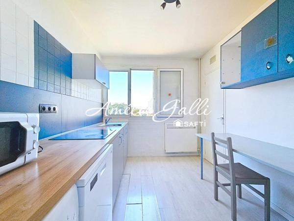 Bel Air - T4 traversant de 70m² avec loggia