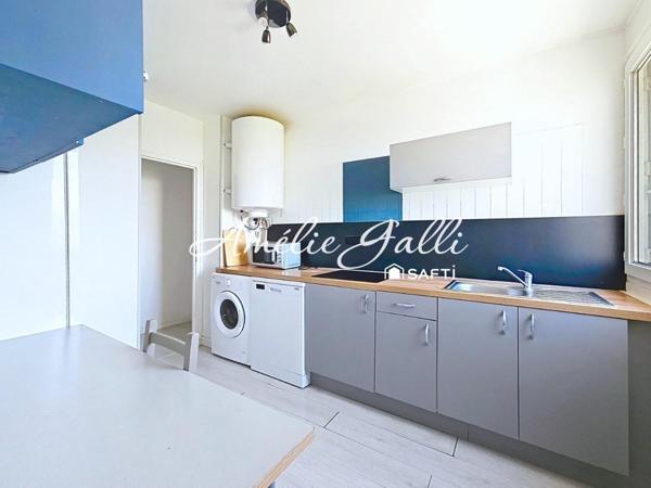 Bel Air - T4 traversant de 70m² avec loggia