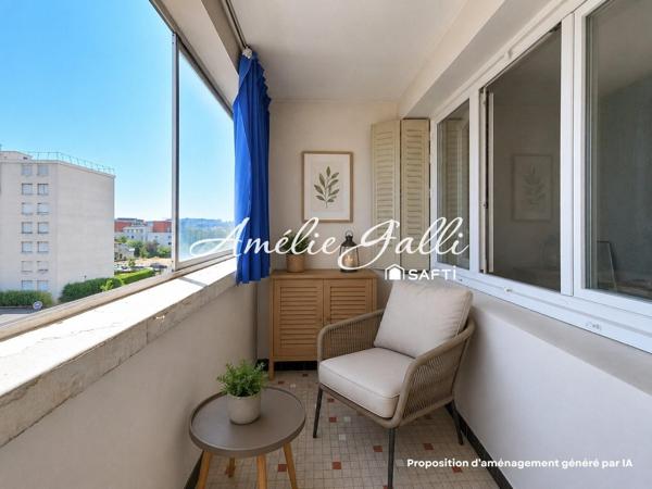 Bel Air - T4 traversant de 70m² avec loggia