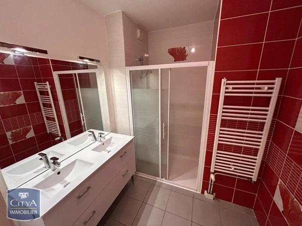 Appartement à louer 3 pièces 74.13m² Clermont-Ferrand (63000)