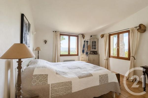 Maison à vendre  5 pièces - 99,83 m 2   FORCALQUIER  - 04