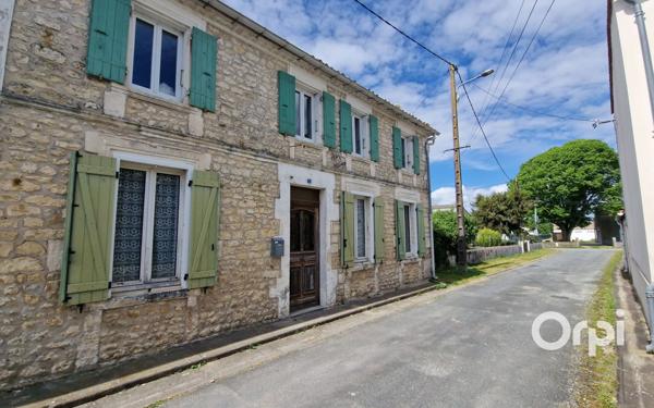 Maison à vendre    4 pièces •  Le Gua