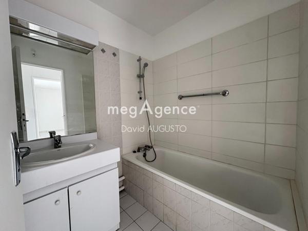 Appartement à LYON 8E ARRONDISSEMENT, 69008 - 2 pièces 49m²