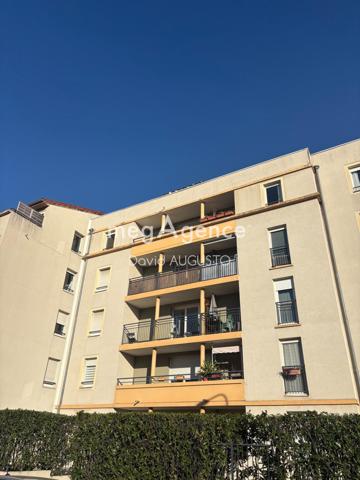 Appartement à LYON 8E ARRONDISSEMENT, 69008 - 2 pièces 49m²