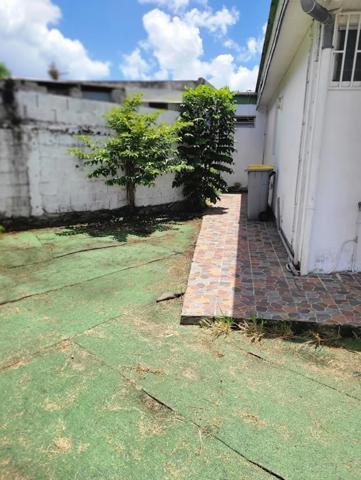 Fort de France - Zone Franche de Dillon - Maison 4 pièces