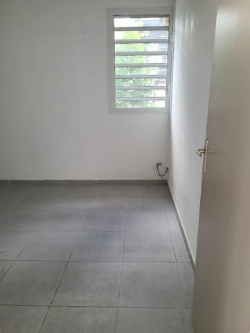 Fort de France - Zone Franche de Dillon - Maison 4 pièces