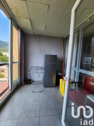 Appartement à vendre 4 pièces 77 m² Carros