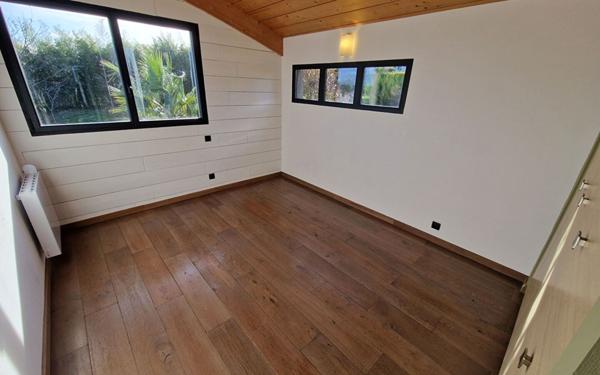 Maison à vendre    6 pièces •  Locquirec