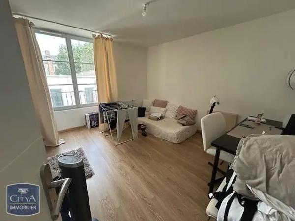 Appartement à louer 3 pièces 73.27m² Orléans (45000)