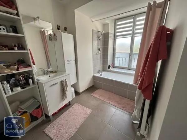 Appartement à louer 3 pièces 73.27m² Orléans (45000)