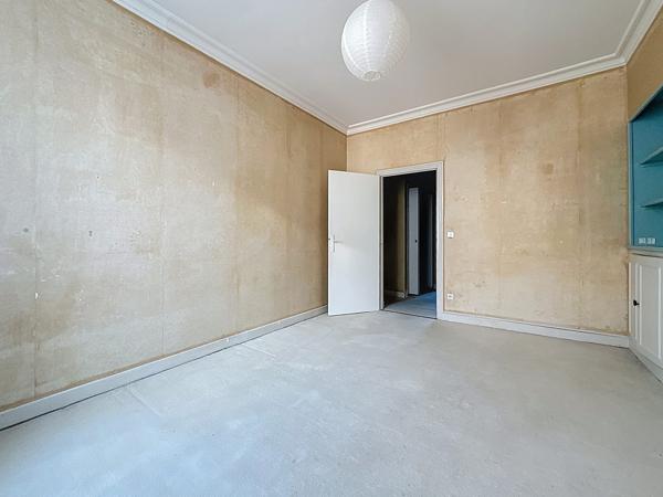 Appartement de 5 pièces, 102 m² à Reims