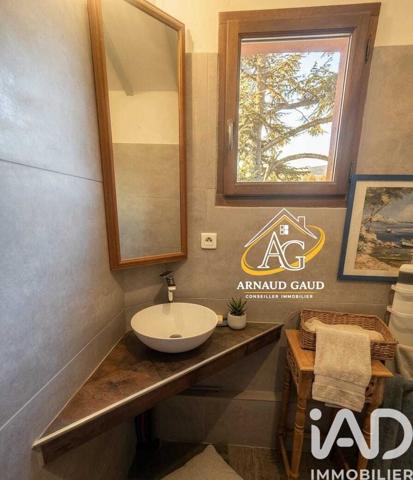 Maison à vendre 6 pièces 185 m² Montauban