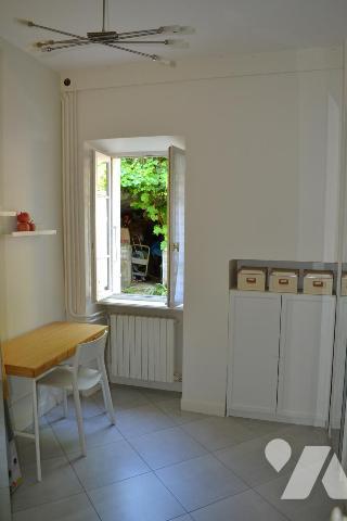 MAISON DE VILLAGE INDEPENDANTE EN PIERRE AVEC TERRAIN ATTENANT DE 460 m²