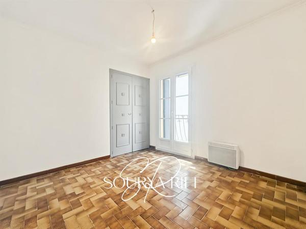 Maison de ville située au coeur de la Bastide de Carcassonne, 75 m2